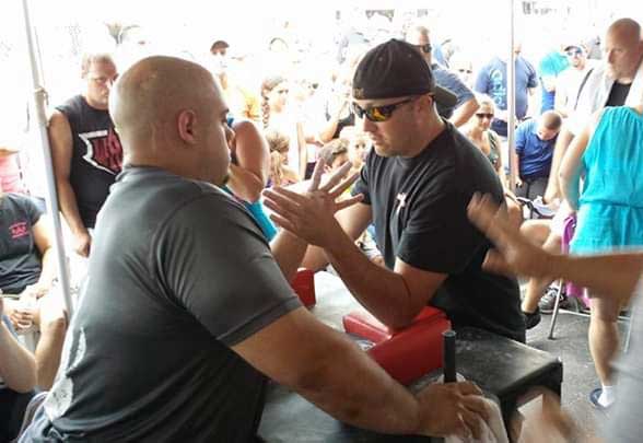 Eric arm wrestling