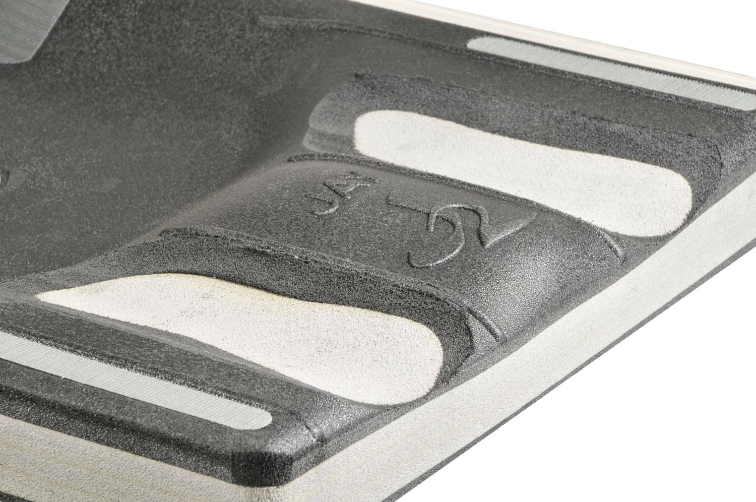 Contoured, Easy to Modify Base